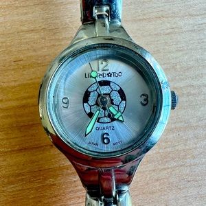 Limited Too girls soccer watch NEW BATTERY
